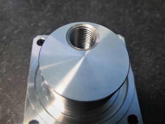 Equipamento agrícola Ra0.8 AL6061 que anodiza as peças de trituração do CNC