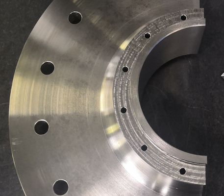 A motocicleta feita sob encomenda de aço parte o CNC que gerencie o tamanho grande da peça submergível da bomba do motor