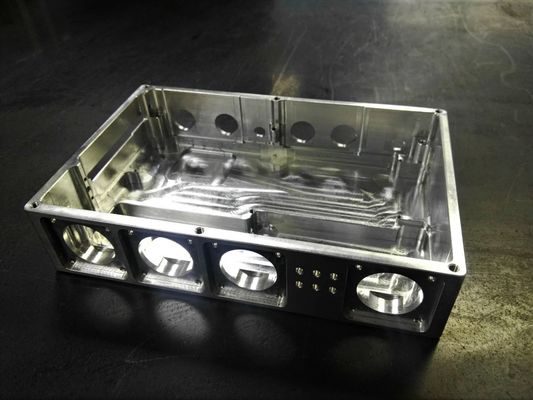 A precisão de anodização feita à máquina parte componentes das peças da máquina de trituração do Cnc