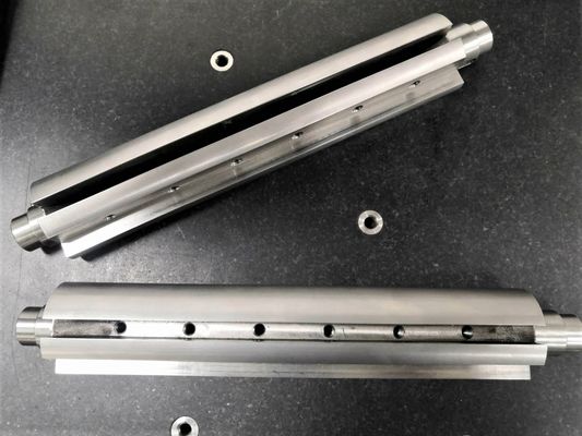 Peças de gerencio fazendo à máquina personalizadas do CNC da linha do torno SUS304